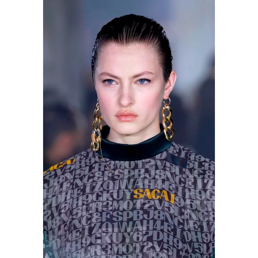 Sleek Pony