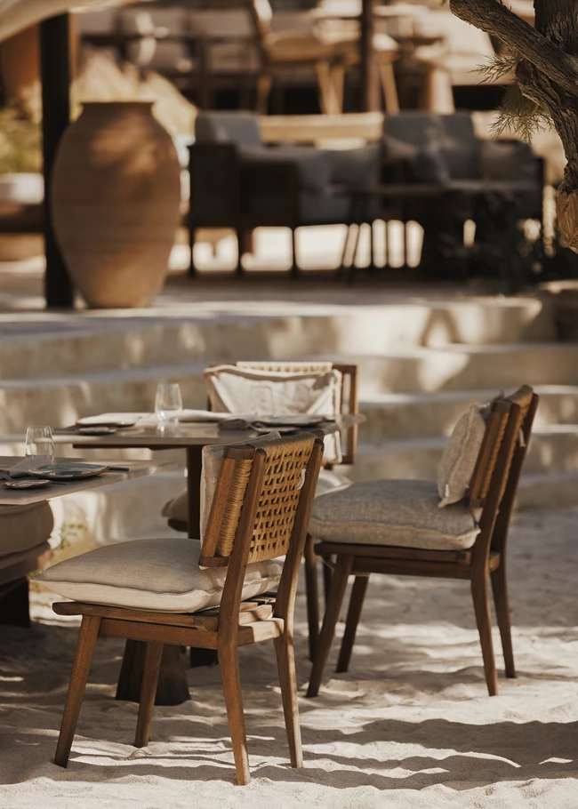 Bond_Beach_Club