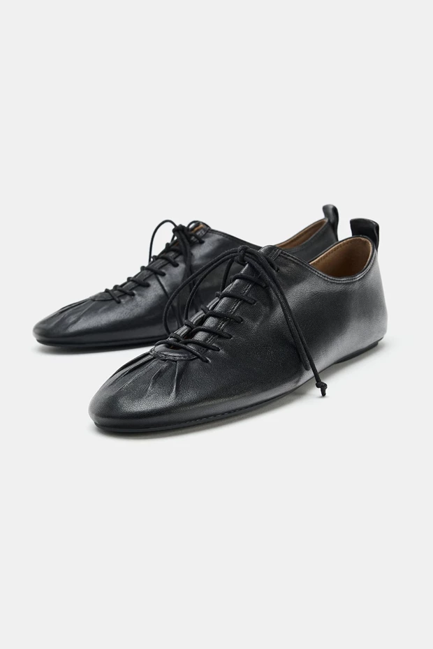 Δερμάτινο παπούτσι Derby, Zara.