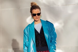 Οι σύγχρονοι τρόποι για να φορέσετε τη mini φούστα στη διάρκεια του φθινοπώρου