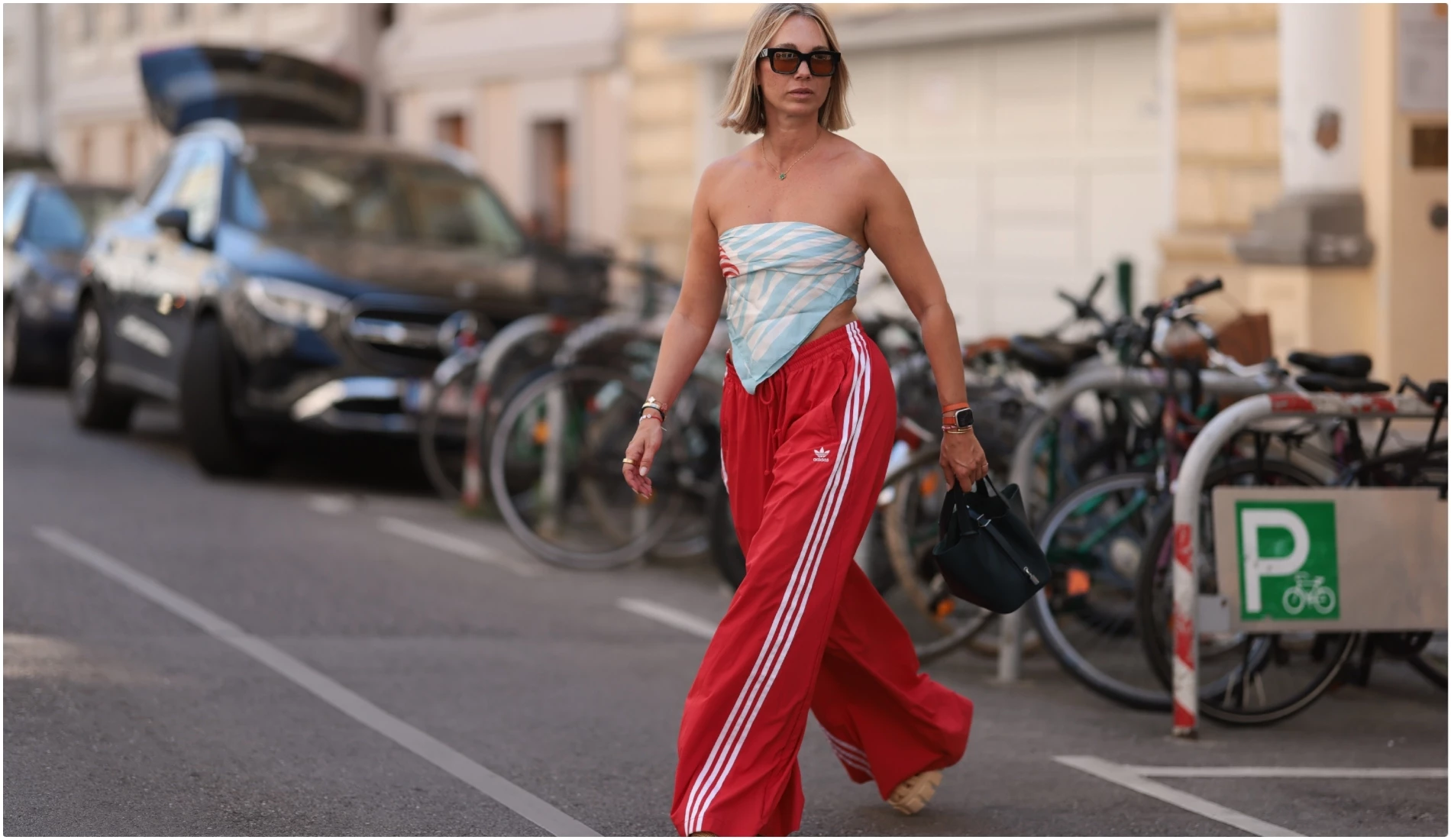 Τα κομψά πέδιλα με τακούνι που θα φοράτε όλο το καλοκαίρι