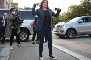 Fear of God | Η capsule συλλογή που αποτίει φόρο τιμής στα επιτεύγματα της Kamala Harris