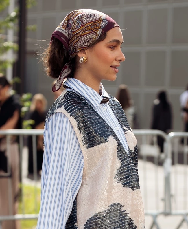 τάση μαλλιών 2024