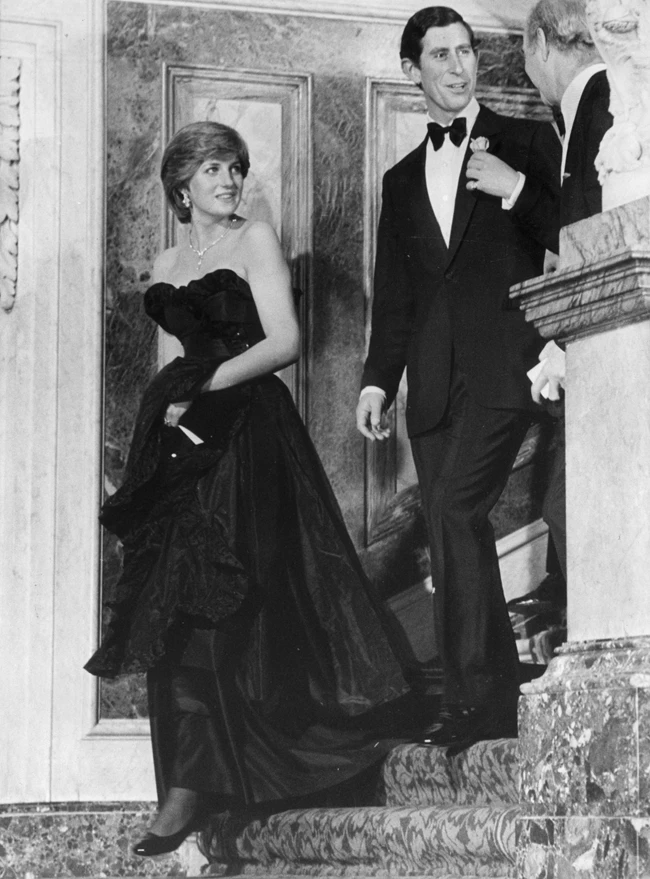 dress code πένθος Πριγκίπισσα Diana Πρίγκιπας Κάρολος