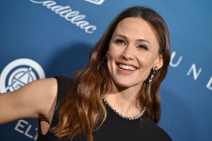 Jennifer Garner | Κλείνει τα 50 και δηλώνει πιο ενθουσιασμένη από ποτέ