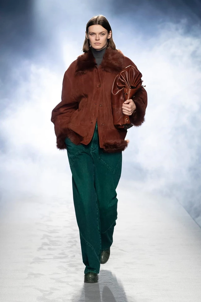 Alberta Ferretti Fall 2021