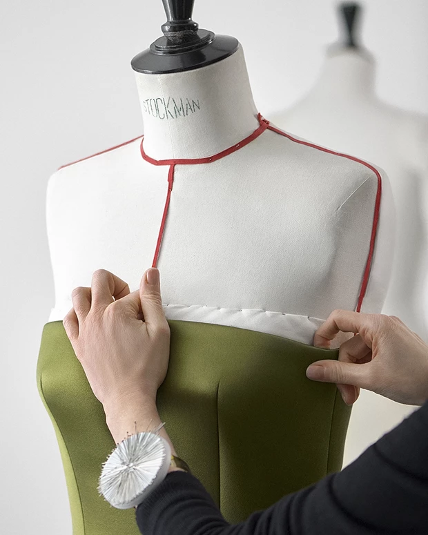LOUIS VUITTON SAVOIR-FAIRE HANNAH EINBINDER