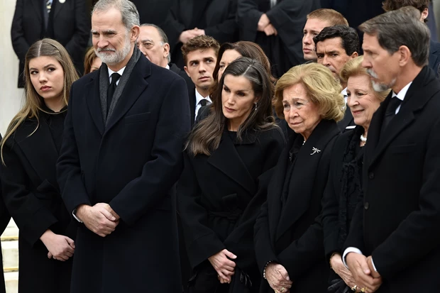 Βασίλισσα Σοφία | Ποια είναι η μεγαλύτερη επιθυμία της μετα την κηδεία της αδελφής της, Ειρήνης;