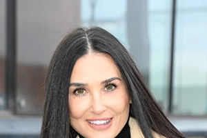 Η Paulina Porizkova δεν καταλαβαίνει την εμμονή με τη νεότητα και απαριθμεί τα πλεονεκτήματα του να μεγαλώνεις