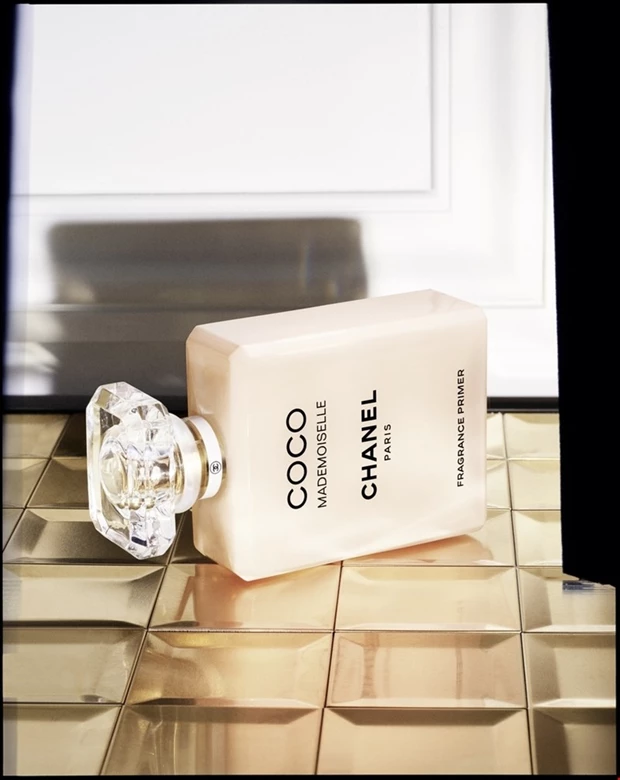 Chanel Girl | Τα νέα beauty λανσαρίσματα του θρυλικού οίκου κρύβουν ανάμεσά τους ένα καινοτόμο προϊόν αρωματοποιίας