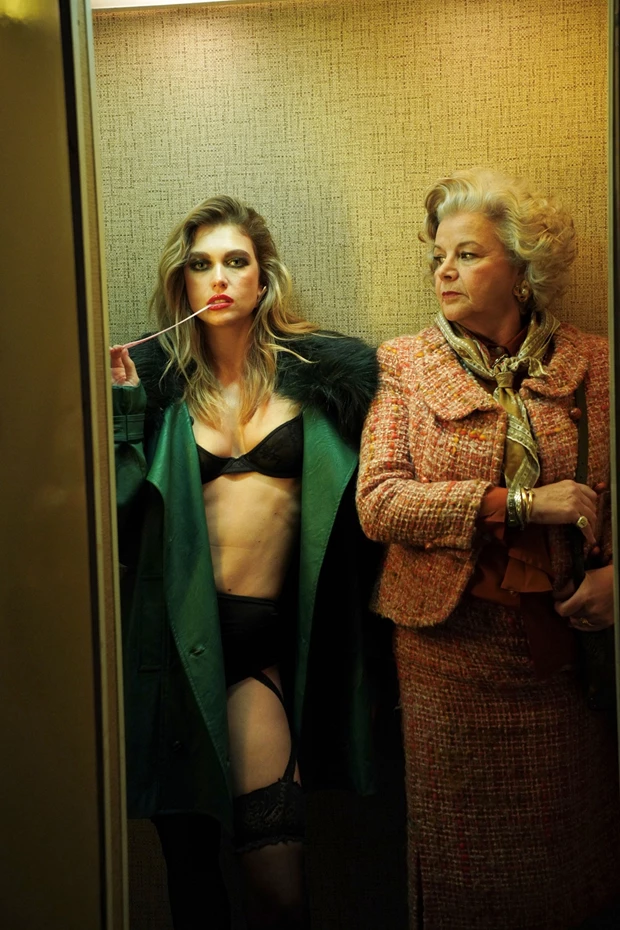 Η Vassia Kostara παρουσιάζει το A Not So Silent Night