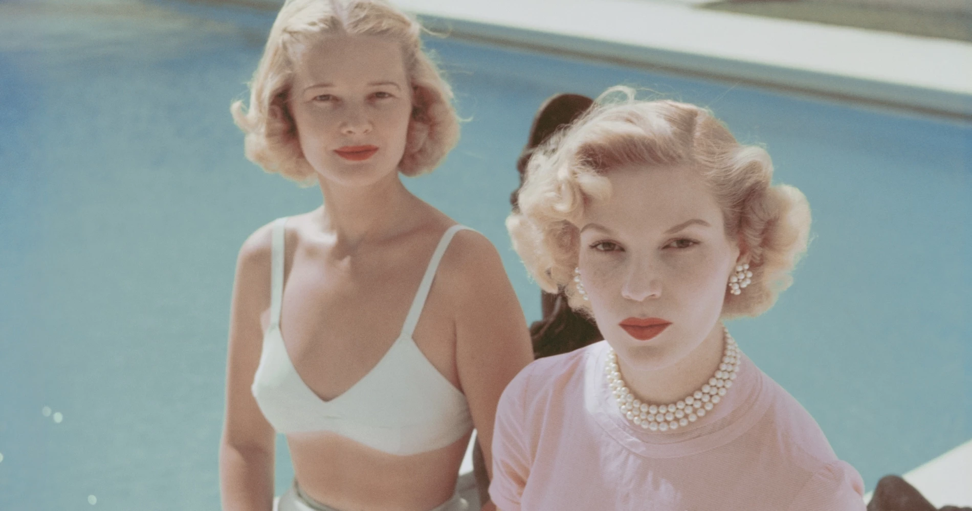 Τα στιλιστικά λάθη που πρέπει να αποφύγετε στα beach looks σας