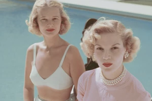 Τα στιλιστικά λάθη που πρέπει να αποφύγετε στα beach looks σας