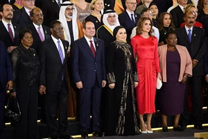 Πριγκίπισσα Salma | Η 25χρονη κόρη της Ράνιας της Ιορδανίας σε σπάνια επίσημη εμφάνιση