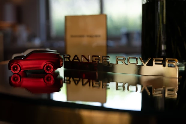 Η Range Rover φιλοξένησε στο Τatoi Club μία σειρά εμπειριών σύγχρονης πολυτέλειας