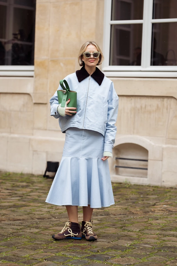 Sneakers street style