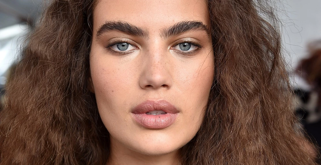 Οι καλύτερες αντιγηραντικές μάσκες ματιών για σύσφιξη και λάμψη