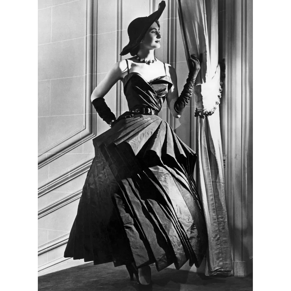 The Zig Zag skirt (1948)
