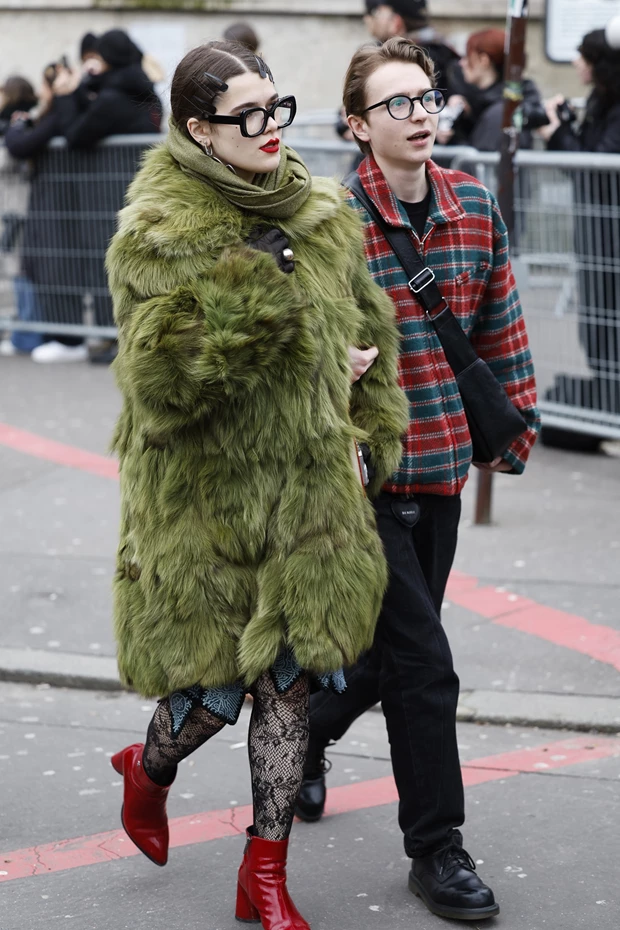 Δαντελένιο καλσόν
