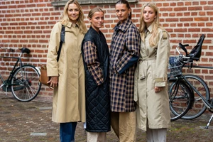 Style Guide | 6 πολύ εντυπωσιακά φθινοπωρινά looks που μπορείτε να κάνετε μ' ένα statement πανωφόρι