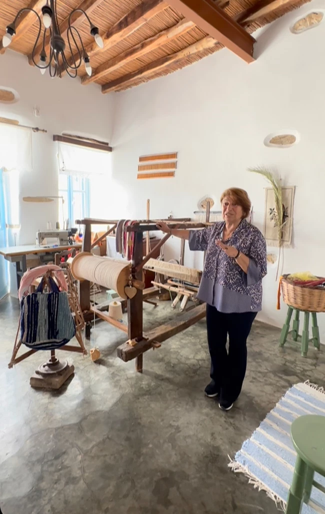 Πάρος Πατεράκη