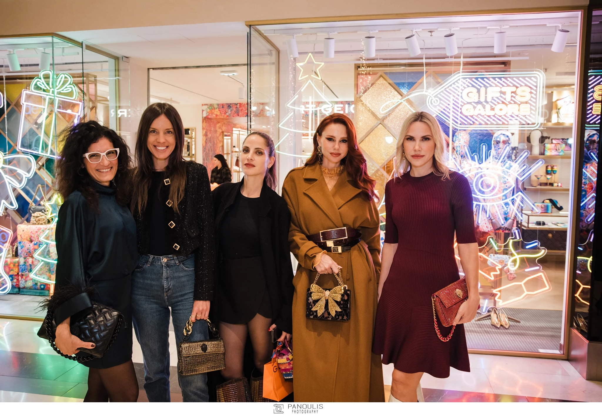 Fabiola Ferraro, Χρυσιάννα Ανδριοπούλου, Χρυσάνθη Κουρούπη, Εβελύν Καζαντζόγλου & Κάτια Δέδε