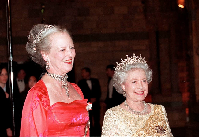 Βασίλισσα Margrethe της Δανίας | Η 82χρονη βασίλισσα που έχει πολλά κοινά με την Ελισάβετ γιορτάζει φέτος το διαμαντένιο Ιωβηλαίο της