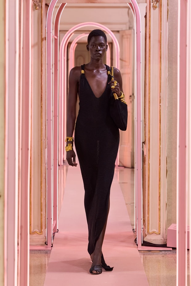 Elisabetta Franchi Άνοιξη–Καλοκαίρι 2026