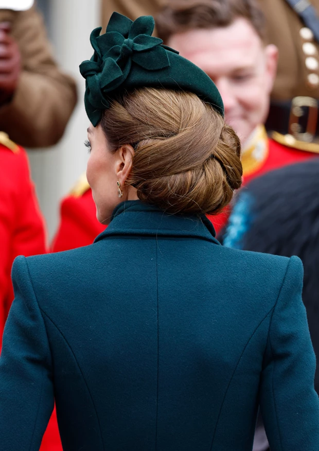 Kate Middleton | Το μήνυμα πίσω από το σινιόν που επέλεξε για την Ημέρα του Αγίου Πατρικίου