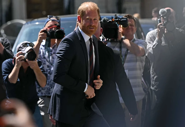 Πρίγκιπας Harry | Η πρώτη του μέρα στο Ηνωμένο Βασίλειο σημαδεύτηκε από μια ήττα