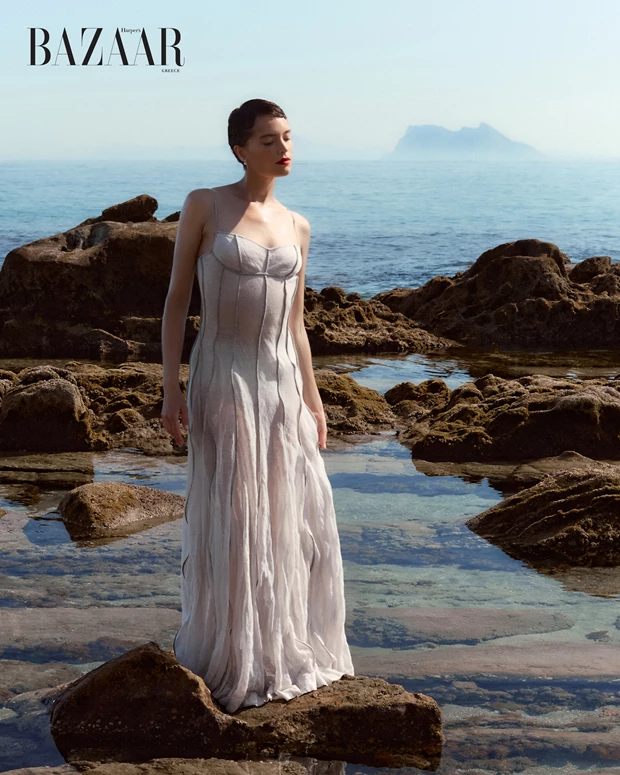 ΜΟΔΑ ΣΥΓΧΡΟΝΗ ΚΟΜΨΟΤΗΤΑ HARPER'S BAZAAR GREECE Aug 2026