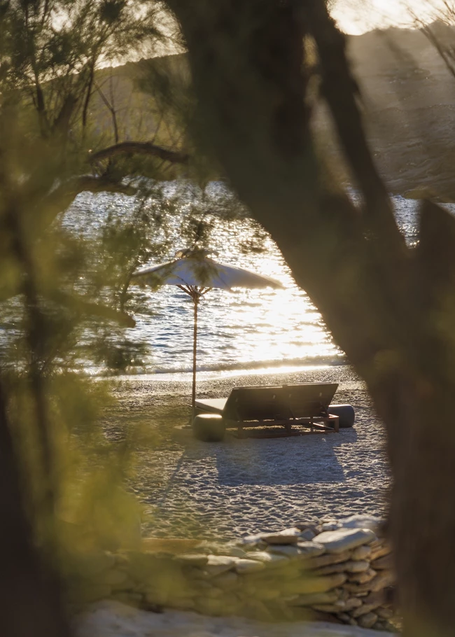 Έκθεση | Η ομορφιά της Κέας μέσα από τη ματιά και τα πινέλα ζωγραφικής του Παύλου Χαμπίδη