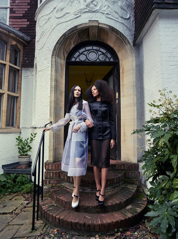 MODA UK HARPERS MAR2025