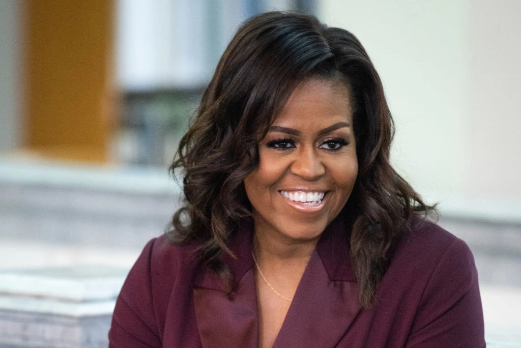 Michelle Obama: "Οι Αμερικάνοι δεν ήταν έτοιμοι για τα φυσικά μου μαλλιά"