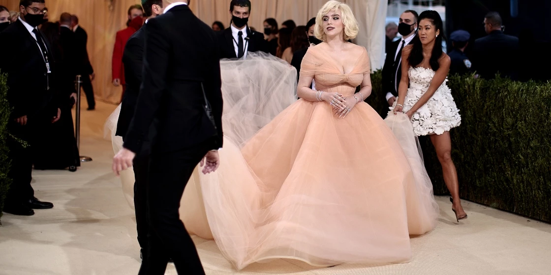 Beyoncé | Οι φωτογραφίες που δείχνουν γιατί προτίμησε να μην πάει στο Met Gala