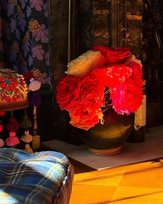 Sarah Jessica Parker | Σπάνια φωτογραφία από το stylish καθιστικό της στη Νέα Υόρκη