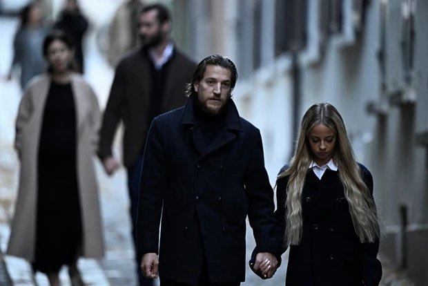 O Nicolas Sarkozy έμαθε πως έγινε παππούς μέσα στη φυλακή | Το όνομα του μωρού και ο φόρος τιμής στον πολιτικό