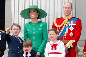 Πριγκίπισσα Charlotte | Με το ρούχο που φόρεσε στην τελετή στέψης στο Trooping The Colour;