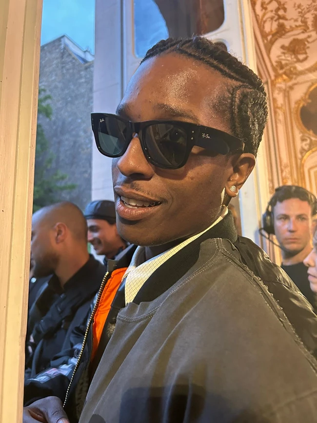Paris Fashion Week | Ο A$AP Rocky σε μία #fashionforward συνεργασία με τις ευλογίες της Rihanna
