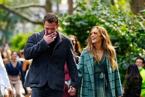 Τα πρώτα Χριστούγεννα της Jennifer Lopez και του Ben Affleck ως ζευγάρι μετά την επανασύνδεση