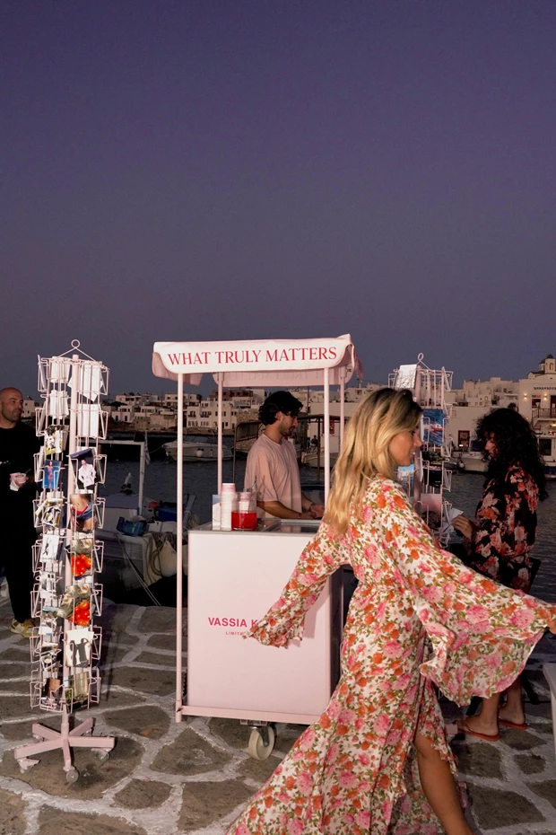 vassia kostara pop up paros