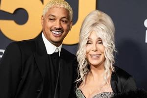 Η Cher περιγράφει τη σεξουαλική κακοποίηση που δέχθηκε όταν ήταν ανήλικη