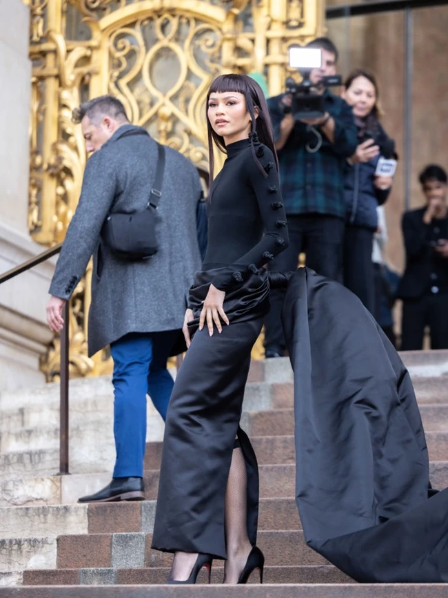 Zendaya | Το νέο κούρεμά της ανήκει στα micro trends του 2024