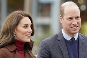 Ο πρίγκιπας William εξομολογείται για τη στιγμή που έκανε πρόταση γάμου στην Kate Middleton