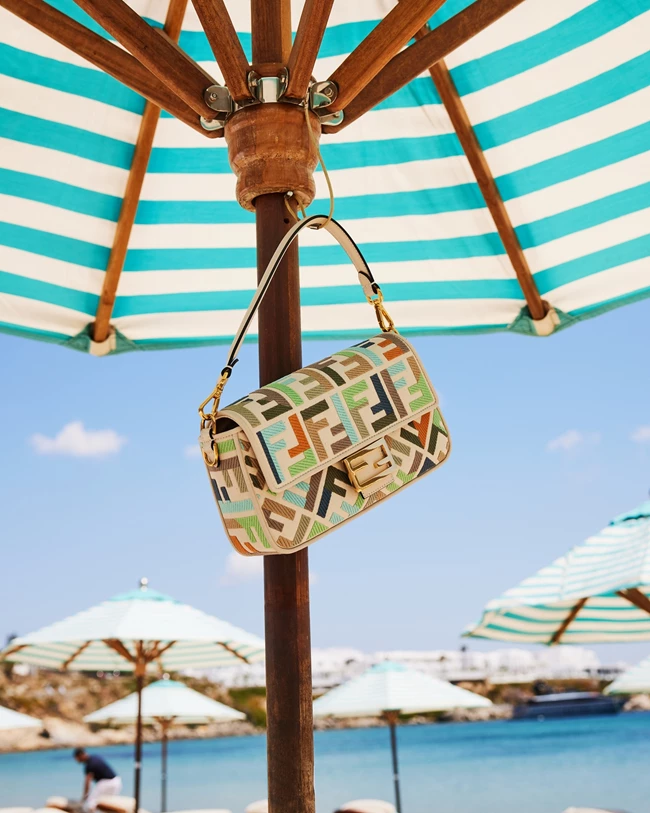 Fendi Luisa World