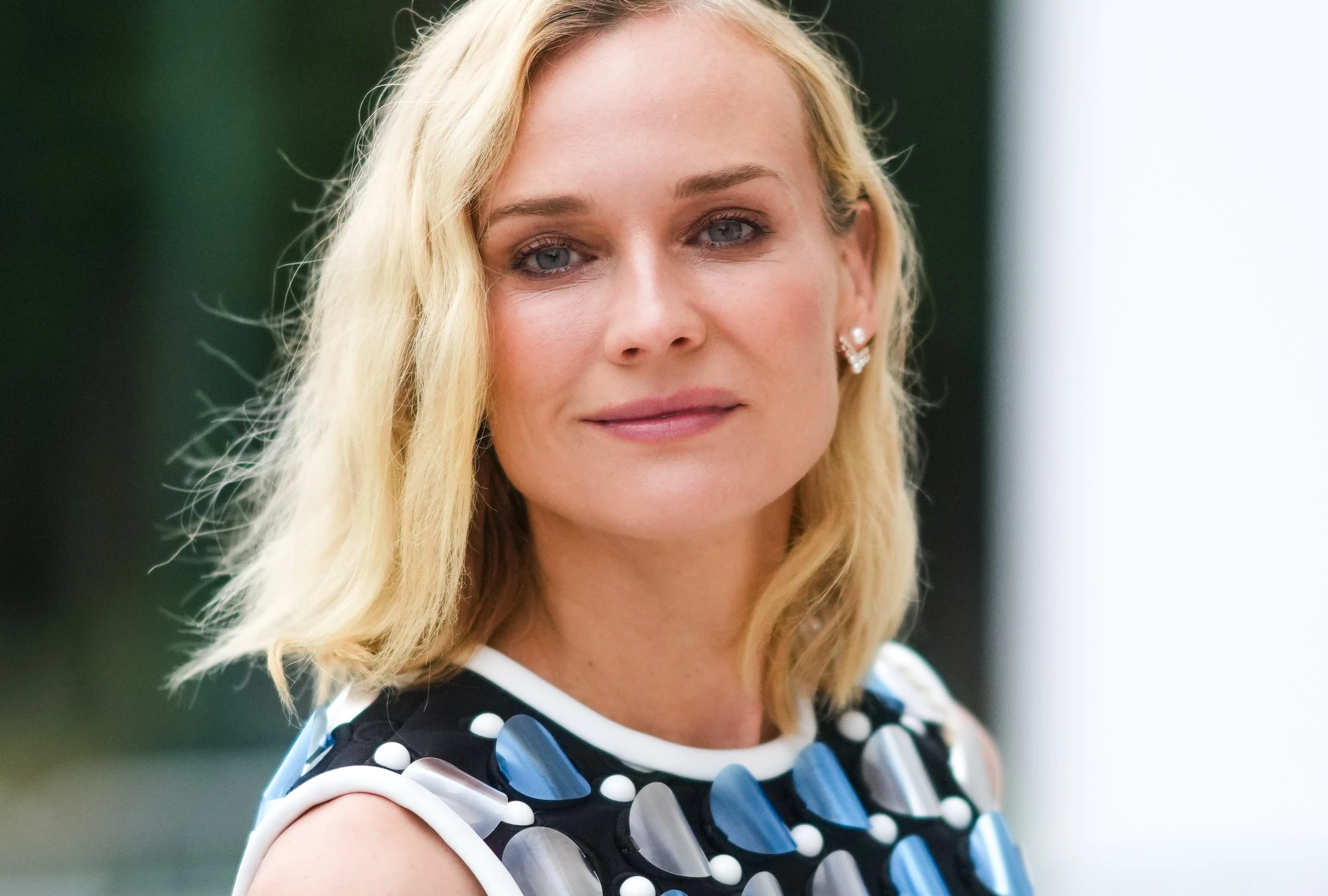 Diane Kruger | Η εμφάνιση στο Met Gala με το εντυπωσιακό διαμαντένιο δαχτυλίδι αρραβώνων της