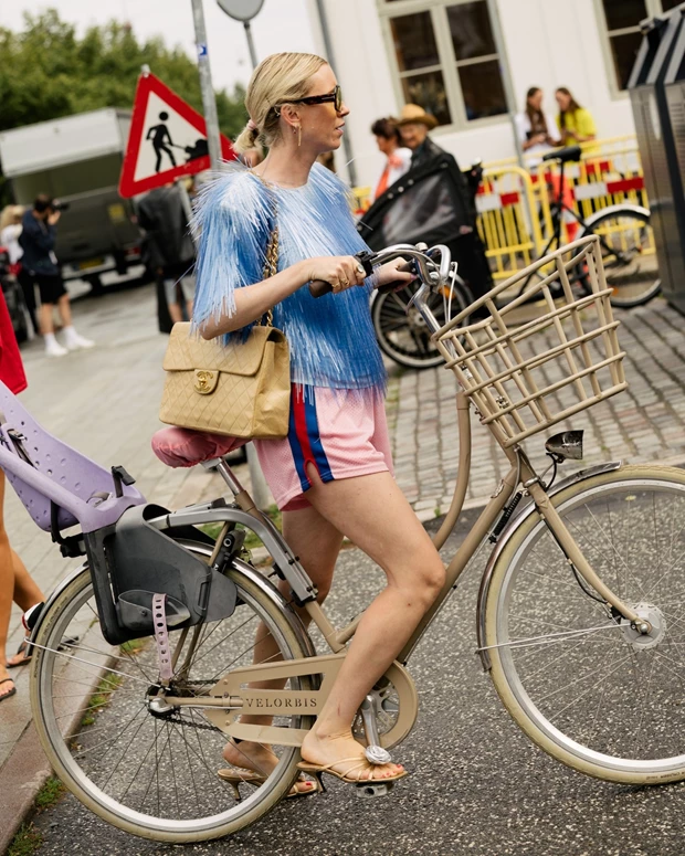 STREET STYLE LOOK ΚΟΠΕΓΧΑΓΗ ΑΥΓΟΥΣΤΟΣ 2026