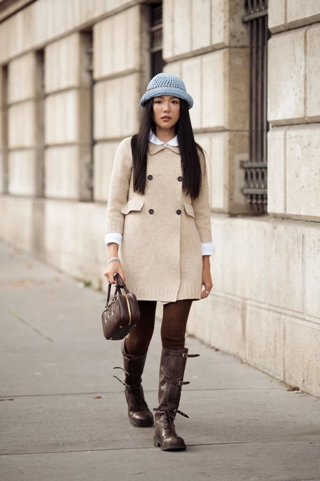 beige street style