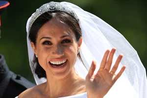 Οι πιο τρυφερές και αισθαντικές φωτογραφίες του πρίγκιπα Harry και της Meghan Markle