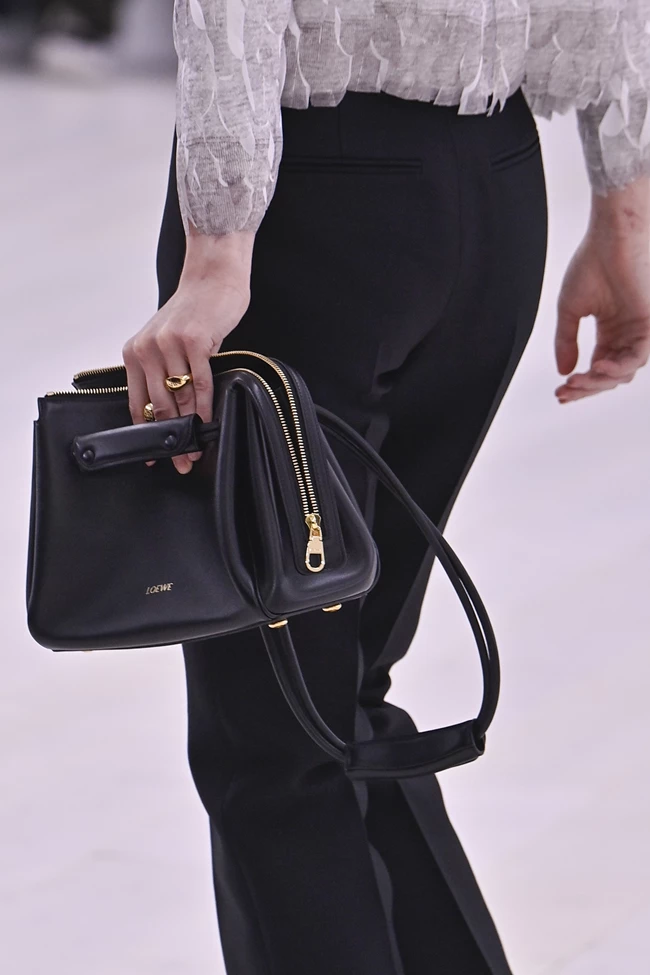 Loewe SS25